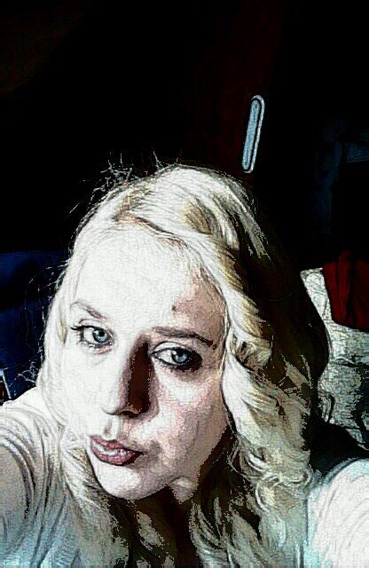 im twylah im 21 nd crazy nd funny nd no how to have a laugh (: