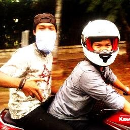 al-azhar indonesia university • ilkom