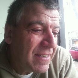 Despues de varias etapas de trabajo, ademas de mi ocupacion oficial, colaboro con Fm2001 Salto, y soy parte del equipo periodistico de X Amor Al Deporte.
