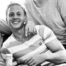 JonasBKn's profile picture. Fotball og håndball.