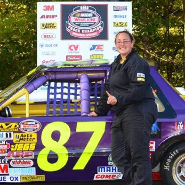 MiniStock87's profile picture. My name is Beth and I drive a ministock @ monadnock speedway.