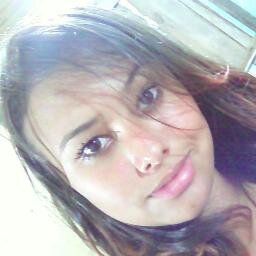 Apenas uma menina mt Pkenynaa que ama sua família e seus amgs 3