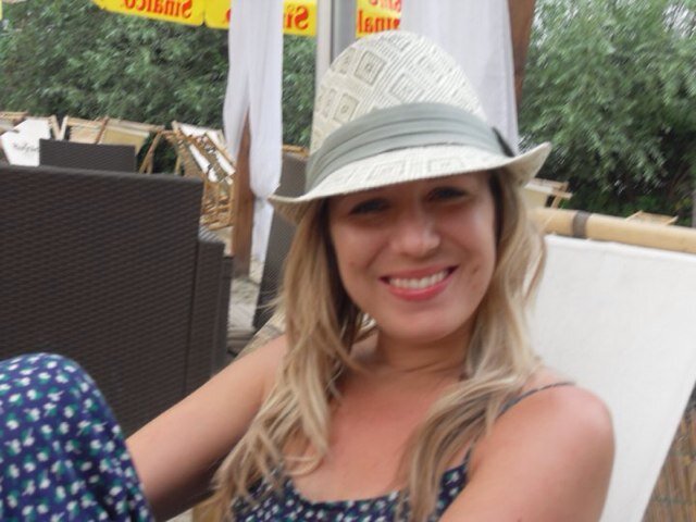 Passionate about travelling, Scandinavian design and Italian food - if you can dream it you can do it