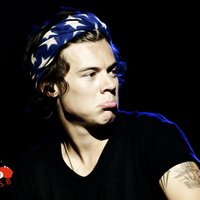 midnight memories. (@itssarry) 's Twitter Profile
