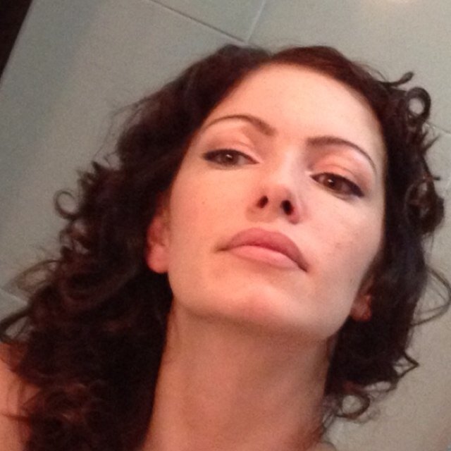 plsv6's profile picture. 