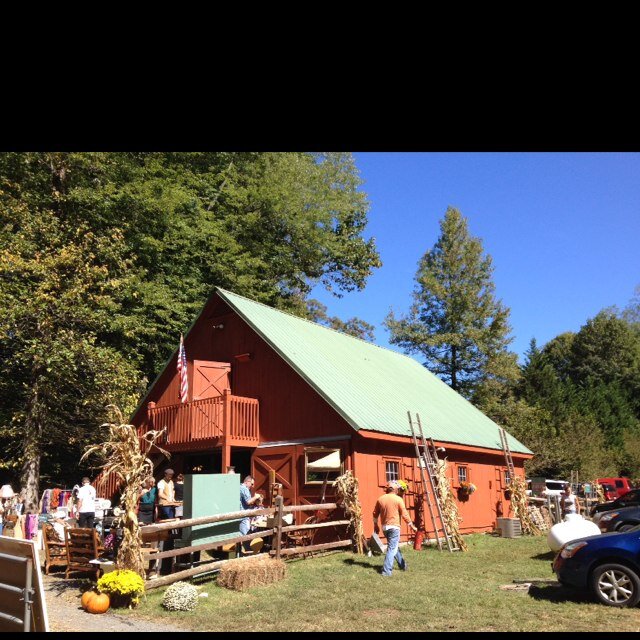 The Barn Show - featuring a unique collection of antiques, vintage goods,  furniture, home decor, accessories and the authentic finds we're famous for!
