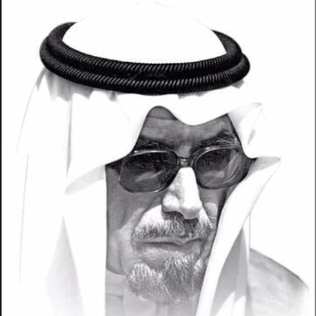 هذا الهوى مبداه قطر ٍ مـن الغيـم // و أتلاه أنقع من سمـوم الهوايـش