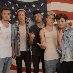 DON´T FOLLOW THIS ACC, please follow @narrycupcakess, she follows back , just ask :)