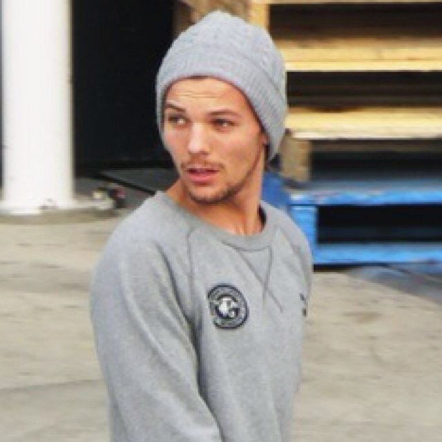 Follow @maoamharry