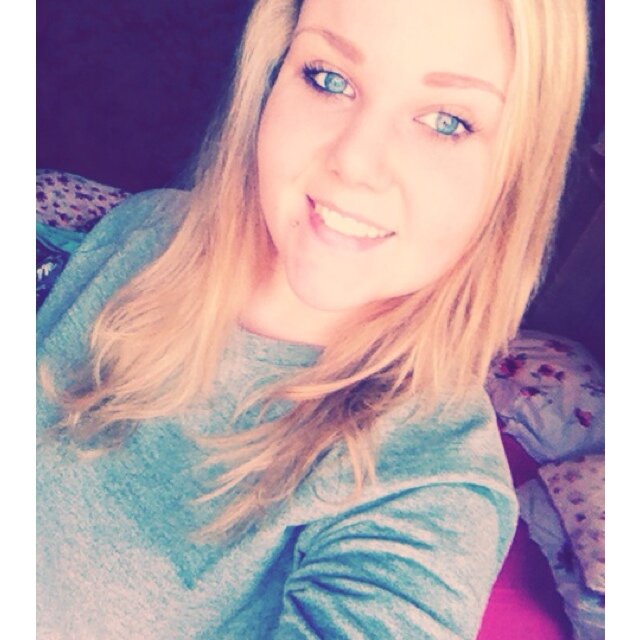 ssharr_'s profile picture. IG: shargiesen
Ask: ssharr