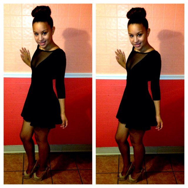 ItssoRealxo's profile picture. love me or hate me bitch you still watching