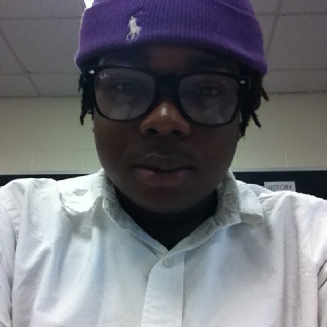 follow my cuh @makaylajonae ❤ Its a shame how they did that dog