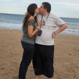 La vida está hecha de pequeñas cosas. Adicta a tejer realizar punto de cruz y DYS.