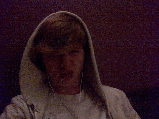 JaceyBardon's profile picture. HARDSTYLE3- I'm 17 and not single but Engaged to an amazing girl called @ChrissiYoungg