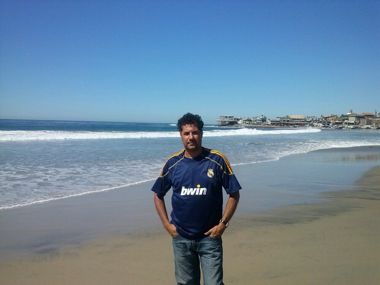 DESIGNER ARQUITECTONIC_AMANTE DEL SOCCER_-ROMANTICO__