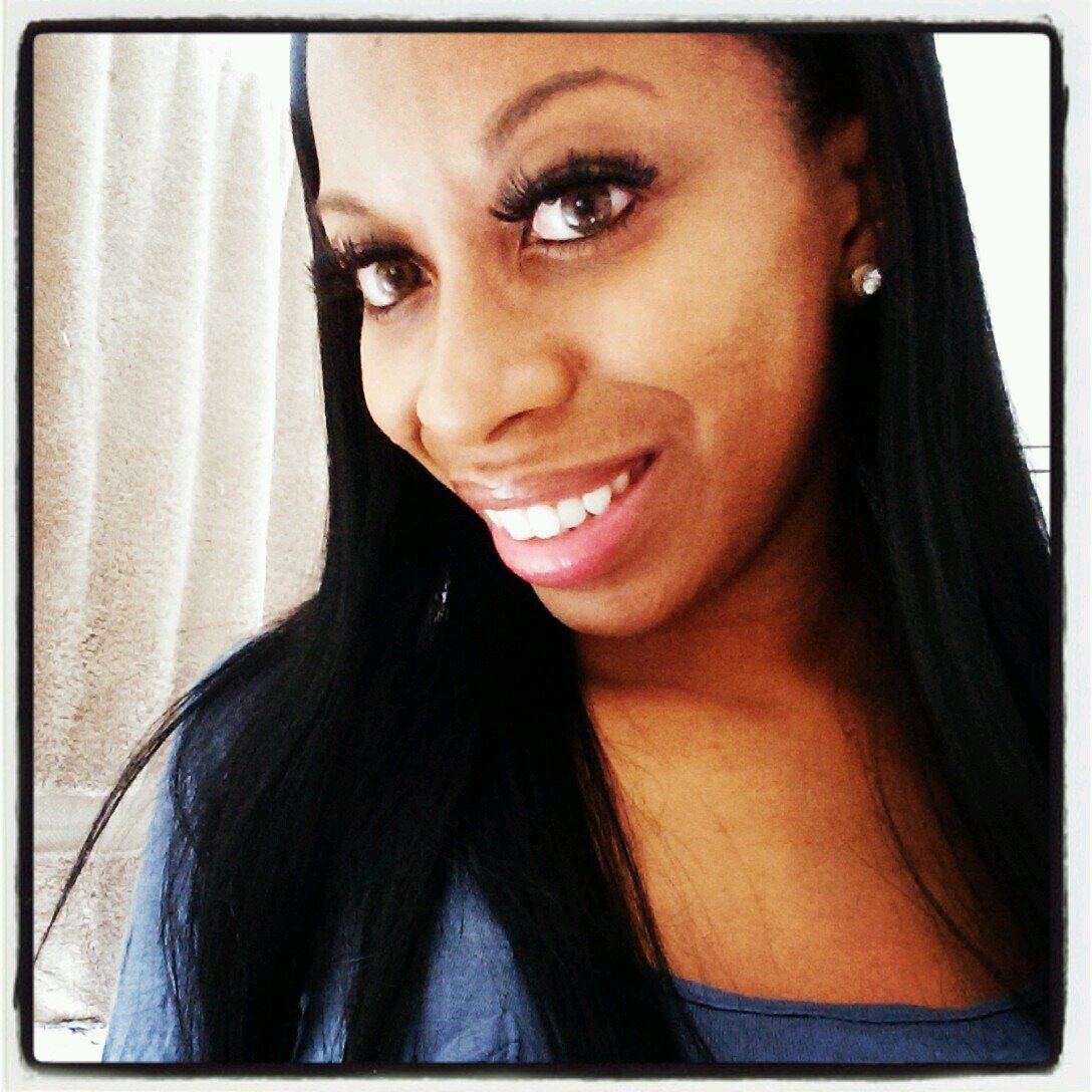 My Lips Are The Gun My Smile Is The Trigger My Kisses Are The Bullets..Label Me a Killer IG: The_Best_Smile