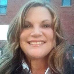 Die hard music fan who loves the concert experience. I'm fun and sweet with a dash of sass. It would be ashame not to hang out with me at least once! :)