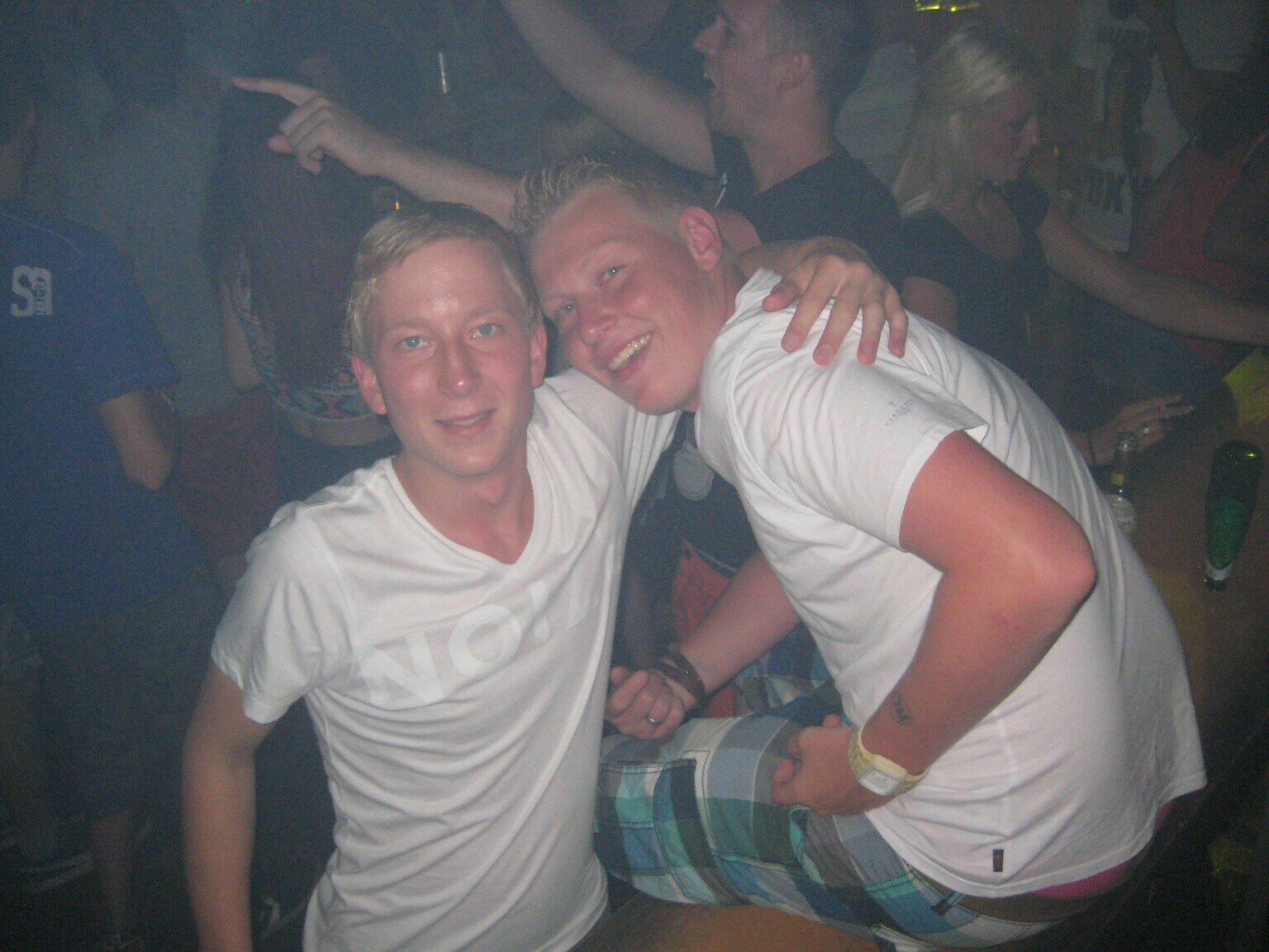 vergeet gister, leef vandaag, droom morgen.