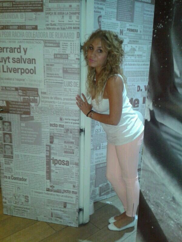 luengo_eva's profile picture. ...I choose to be happy...