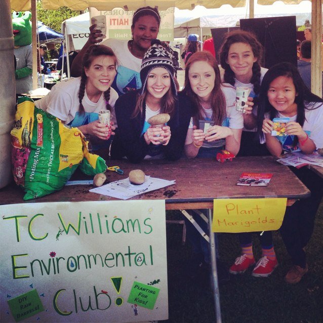 The official twitter of the TC Williams Environmental Club. Follow to receive club annoucements & a daily earth fact/go green tip!