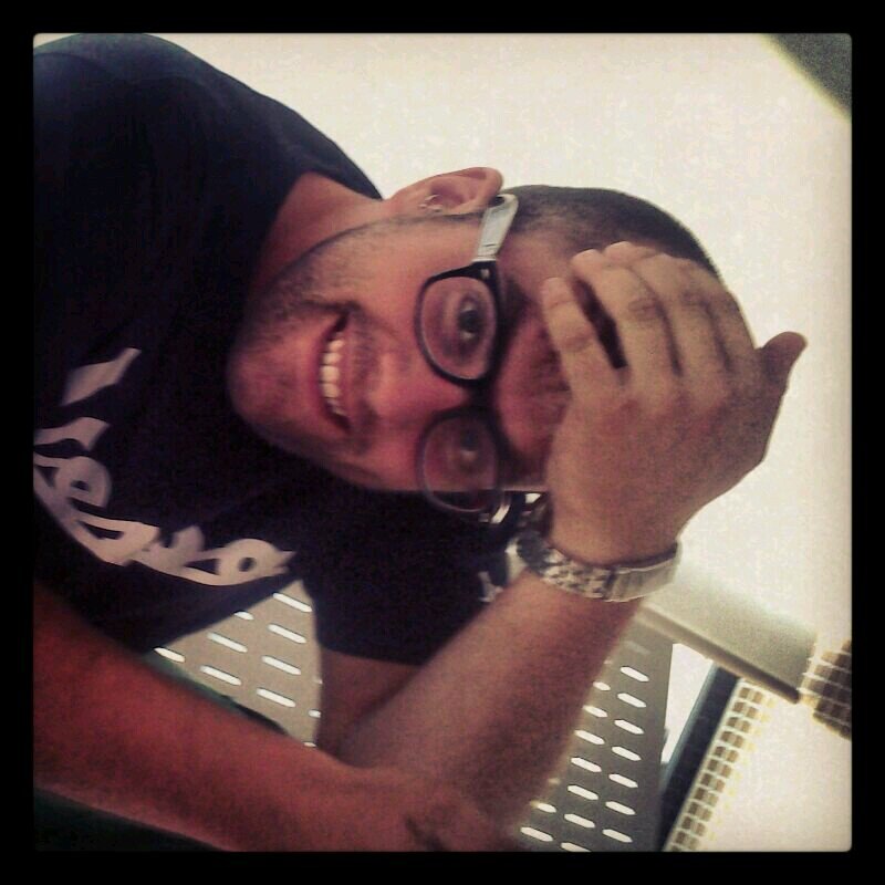 PucheJamo's profile picture. soy un niño sin pelo