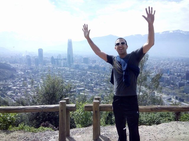 Nacido en Santiago, ICI con respeto por la Vida, el Trabajo y la Ciudadanía. Apasionado por los Deportes limpios, Esgrima para mí es un deporte de caballeros.