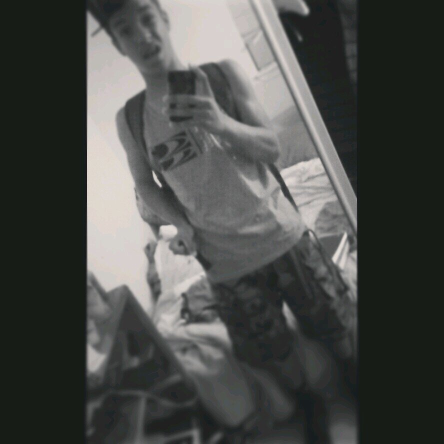 RealestMadrid_'s profile picture. Makinn this shit look easy !!!