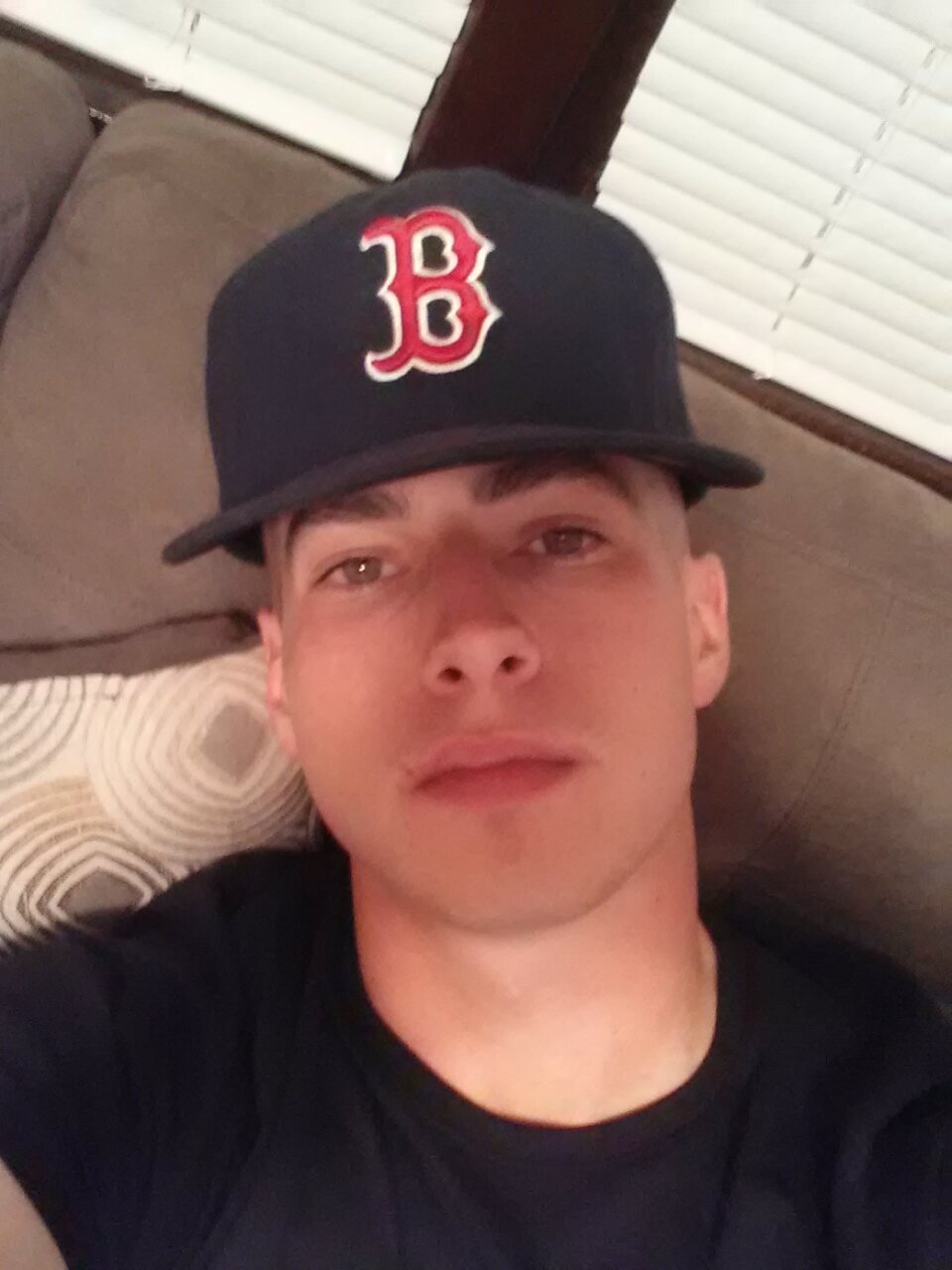 SammyAsays's profile picture. Dad. Masshole. Marine veteran. YUUUGE Boston Sports fan. Decent golfer but I tell everyone I’m way better than I am.