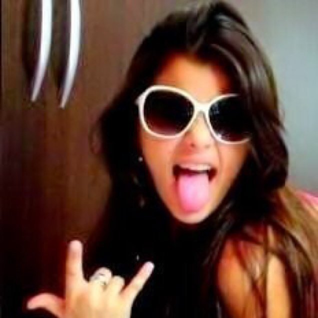I'm sexy, I know that ✌️