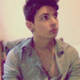 18 anos | Geminiano ♊ | Solteiro, hetero & fim ♥
https://t.co/apcW2h4hE7
https://t.co/rsNFghQrNa