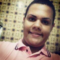 Bom eu sou Daniel Martins tenho 16 anos ,sou super legal , extrovertido,legal,adoro fazer amizades novas , e adoro meus amigos , AMO O CANTOR LUAN SANTANA ! ♥
