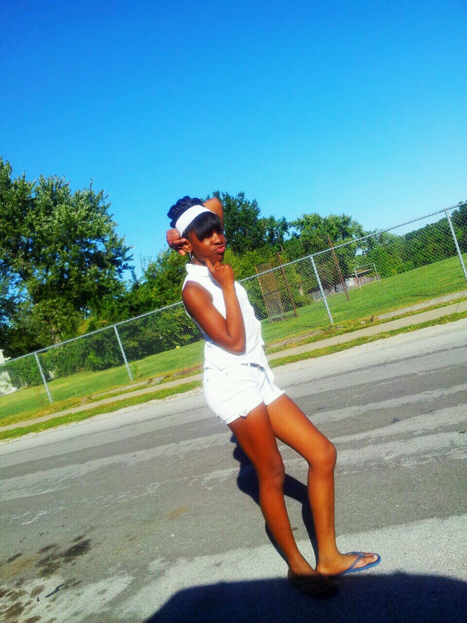 LOVE_UEE_DEZZY's profile picture. 