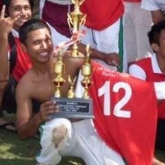 wayaninjin's profile picture. SMA N 1 Gianyar, sedang kuliah.