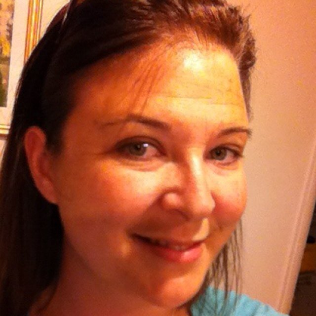 AndreaNLeon's profile picture. I am a mother, daughter, sister, aunt and friend. I try to be the best at all of them, but the only one I can truly say I am the best at is being Mommy.