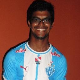 Professor de matemática,divertido,adora handboll,louco Pelo Paysandu sporte Club....