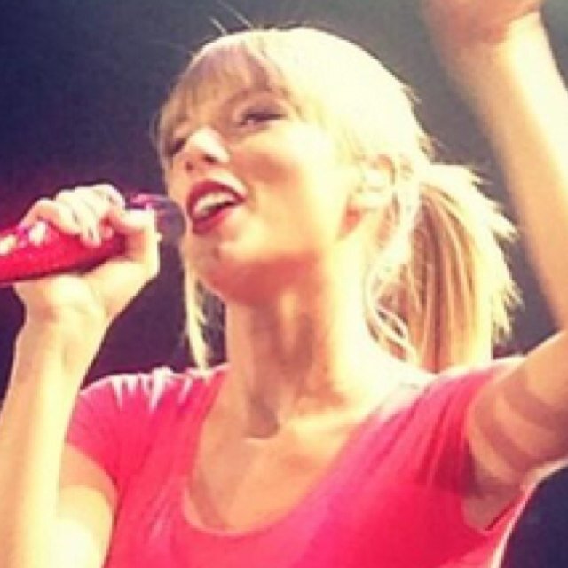 you should follow @sheandswift like you dont have to but like if you wanted to that would be awesome