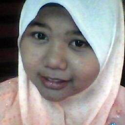 Hi! my name afiqah but call me eika ^^V nice to know u...btw  follow me n i will follow u back :D