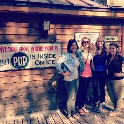 HoweMayIHelpYou's profile picture. :)