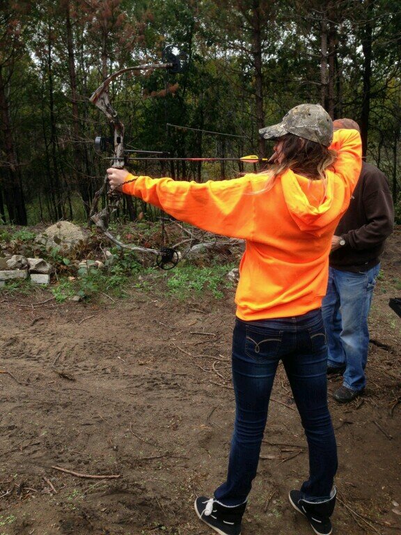 country girl born & raised, mud, fishin, weed. Country is country wide. AMERICA. Avi is me.