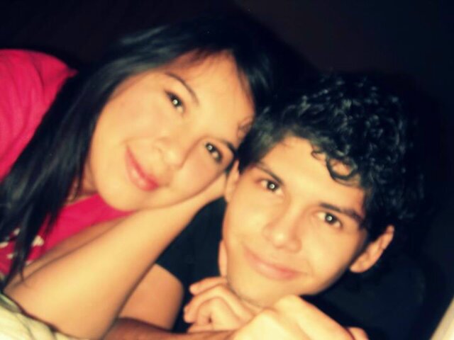 Hola! Me gusta conocer cosas nuevas y divertidas amo estar con mi familia mi Reyna esposa Y mi principe Bebe