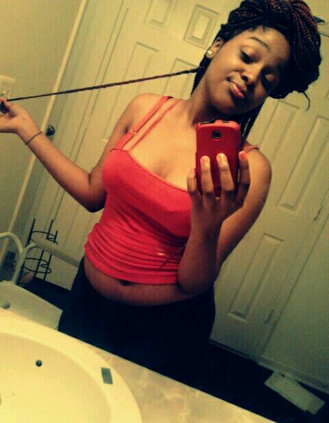 Kik : Anasha_ Hmu ! & Follow Me & Mention Mee !