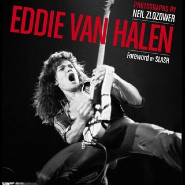 Eddie Van HalenのPhoto Bookに寄せられた様々なギタリストたちからのコメントを載せます。 ※訳に関しては個人的に行っていることなので、公式に基づくものではありません。誤訳などのご指摘はDMでお願いします。