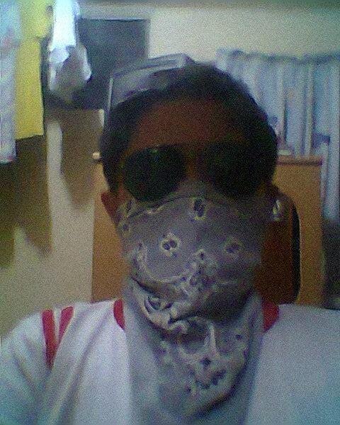 Hindi man ako gwapo, Atleast di ako GAGO.