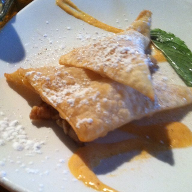 RealityEating's profile picture. Real Women ~ Real Food ~ Lost in the Kitchen ~ Aspiring Vegans ~ Restaurant Foodies by necessity