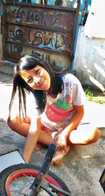 Do not despised me, I definitely will reply every day :)