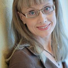 yhteistyöstä ja varainhankinnasta vastaava ammattilainen, kulttuurivaikuttaja, luovuusgeneraattori, dosentti PhD, https://t.co/qiVpAjtL0h