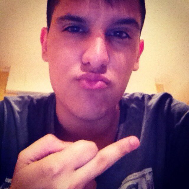 StarzzTVHD's profile picture. I make videos and shit.