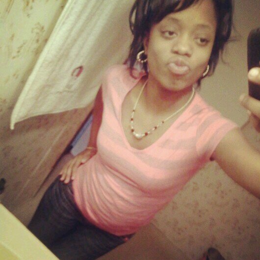 ayee follow me and i  follow back 
AYee im a cool niggah aint with that BS