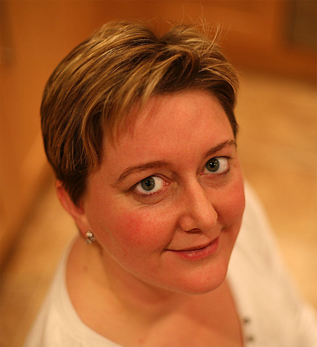 CathySPhillips's profile picture. Into comms & engagement, all things food & wine. Proud Board trustee of the HEY Smile Foundation and keen promoter of city of Hull. Tweets are my own views.