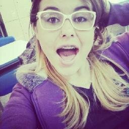 Nós aqui, vocês lá
... cada um no seu lugar, intendeu ? se a vida é assim tem culpa eu ! $